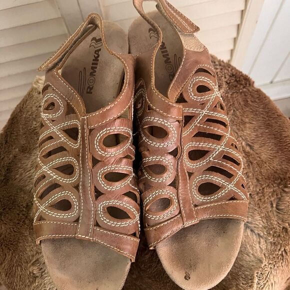 Romika woman’s wedge - Picture 4 of 6